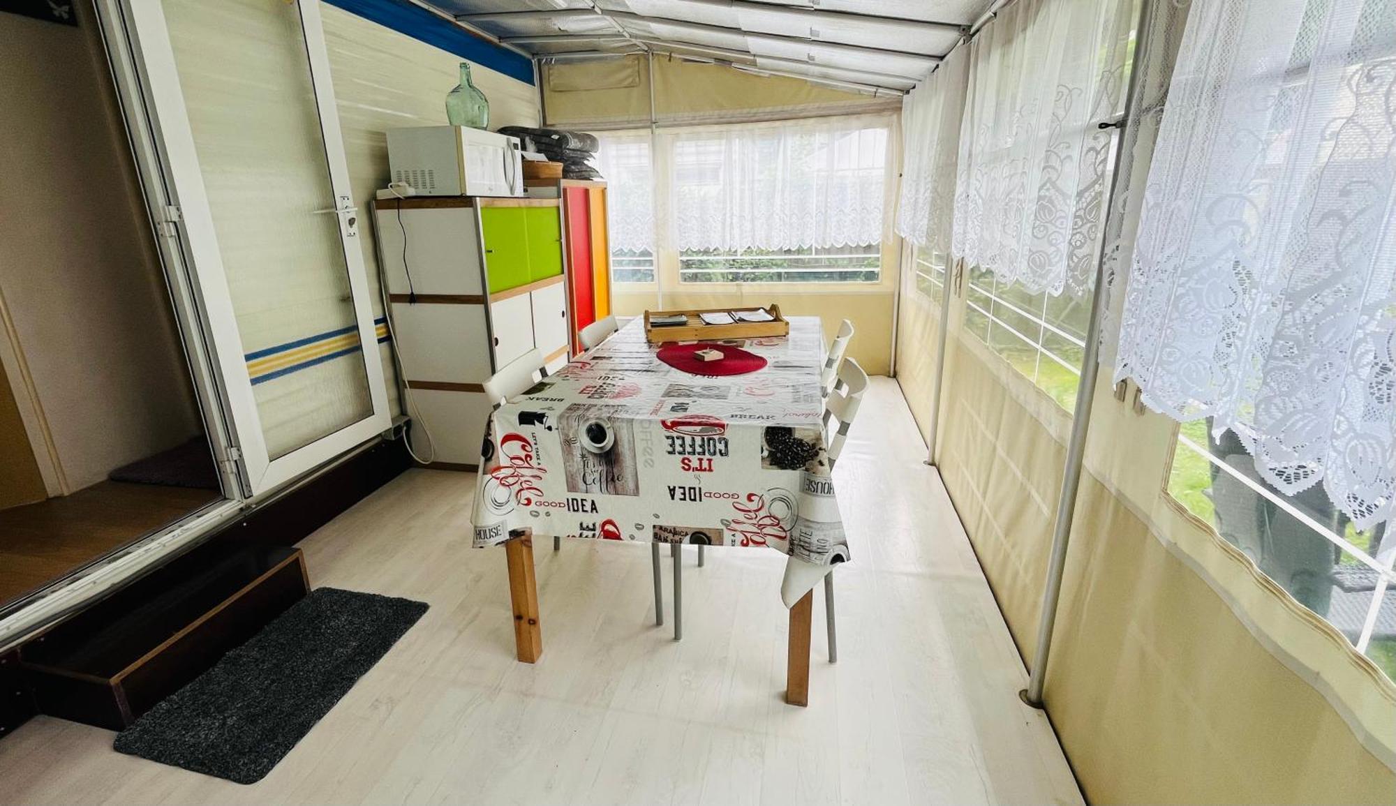 Caravane En Pleine Nature Ferme Proche De Tout Philippeville Exterior photo